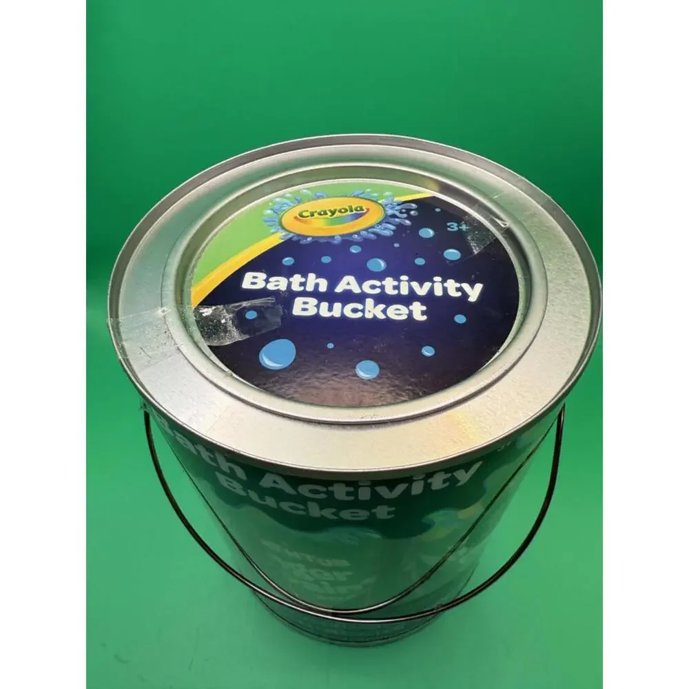 New Crayola Bath Activity Bucket-Get Creative As You Clean‎ 30 Piece Set